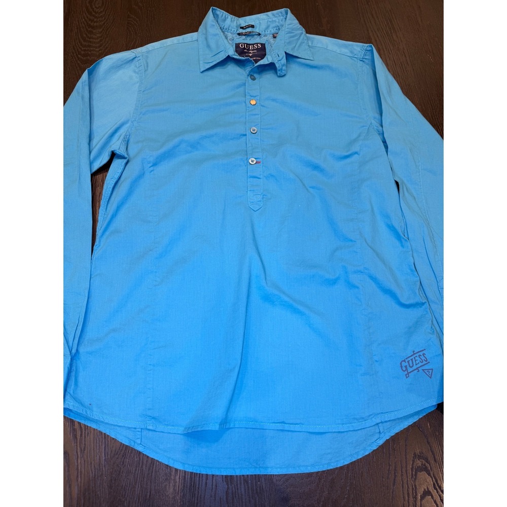 Guess Womens Blue Slim Fit Long Sleeve Button Up Shirt size Medium Y2K